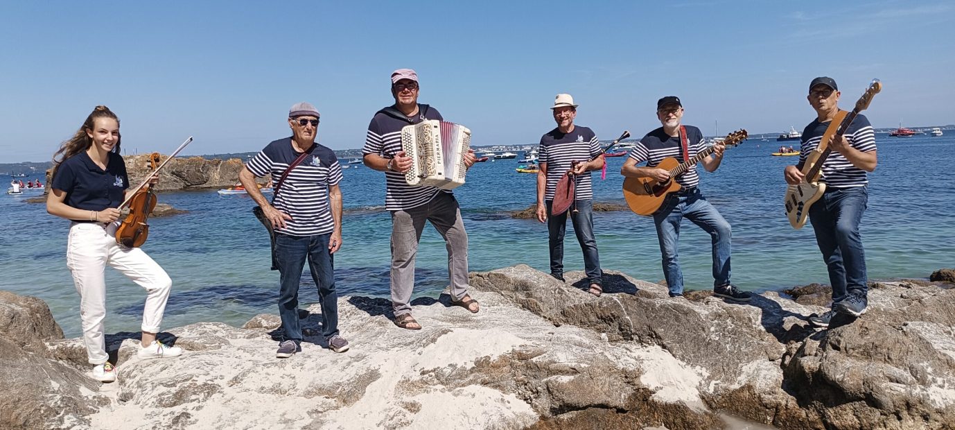 Les musiciens des CAP-HORNIERS